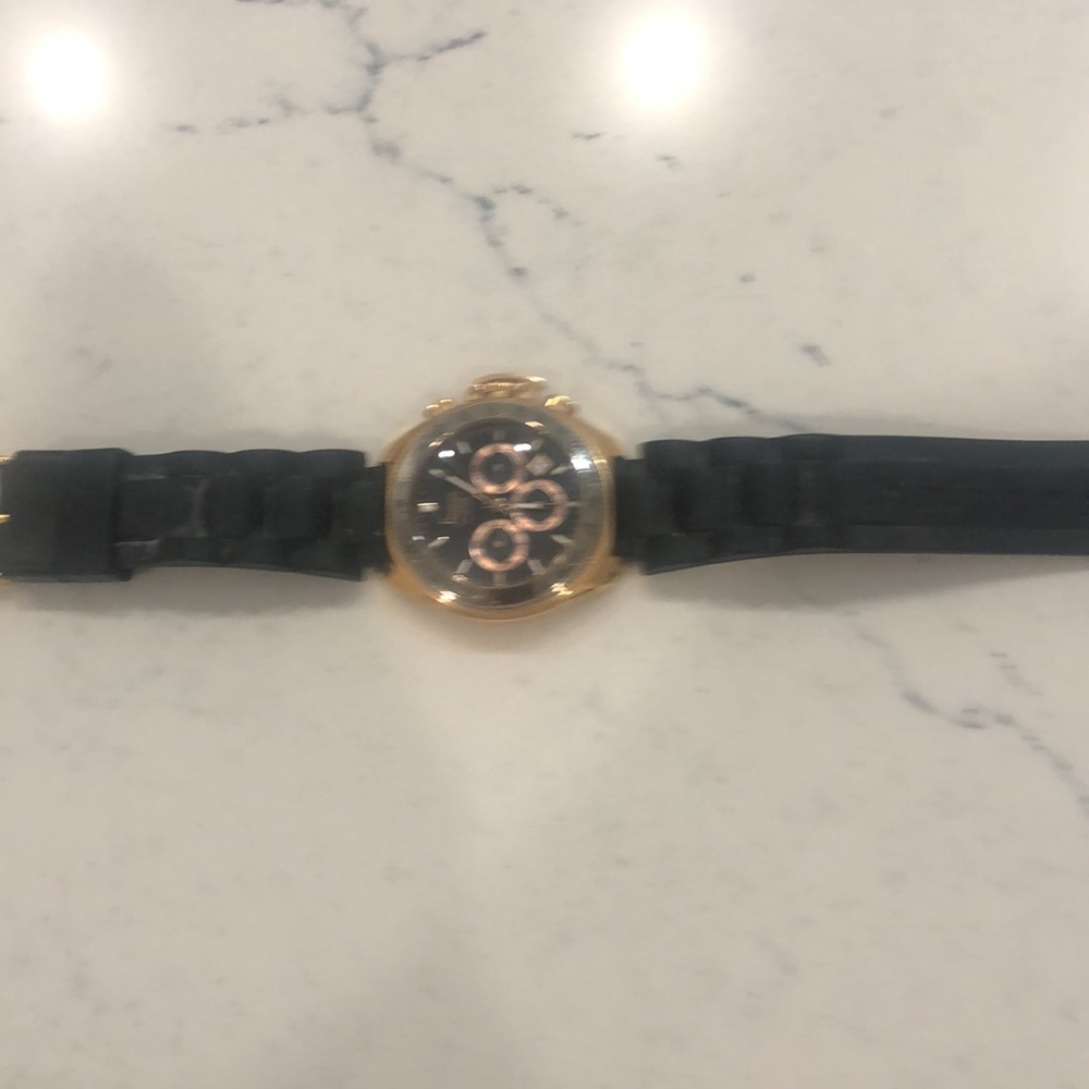 Slightly used unisex quartz watch brand Free look.needs battery - Picture 4 of 8